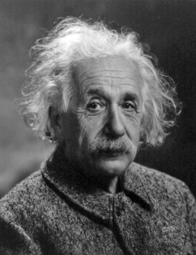 Nace Albert Einstein-0